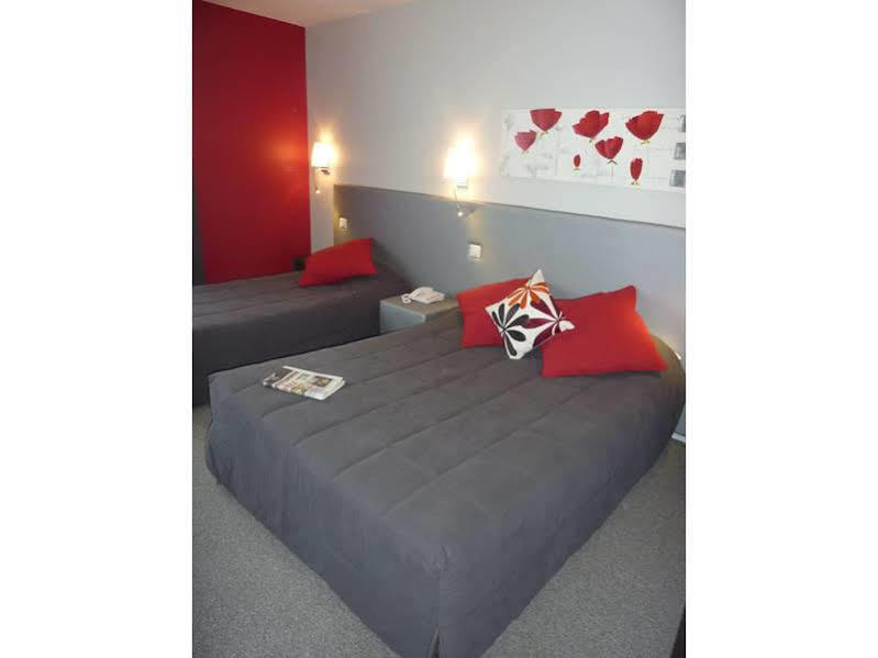 Hotel Le Glacier Villeneuve-sur-Lot Exterior foto
